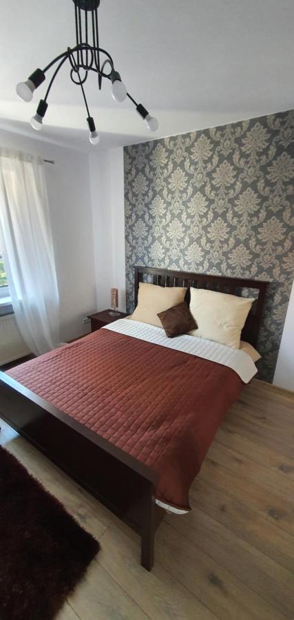 A&S Apartaments - Relax Walbrzych Bagian luar foto