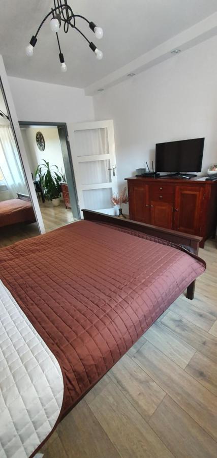 A&S Apartaments - Relax Walbrzych Bagian luar foto